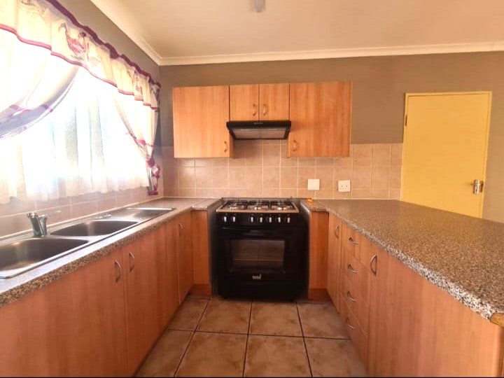 2 Bedroom Property for Sale in Sasolburg Ext 11 Free State